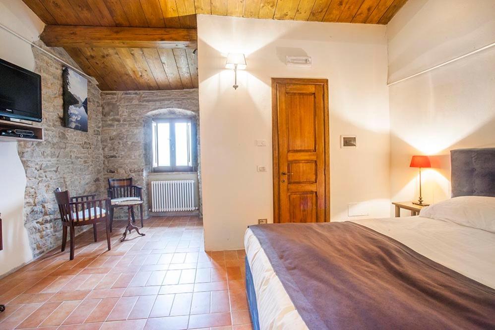 Country House Villa La Farfalla Pietralunga  Exterior photo